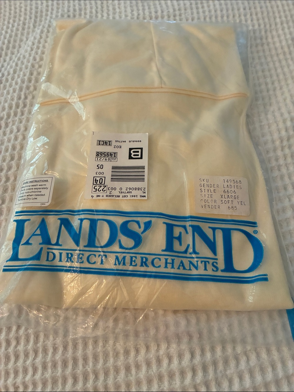 Lands' End Ladies Soft Yellow Turtleneck